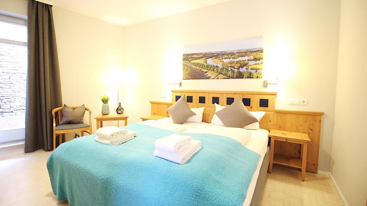 Aparthotel Alte Schmiede Dettelbach Esterno foto