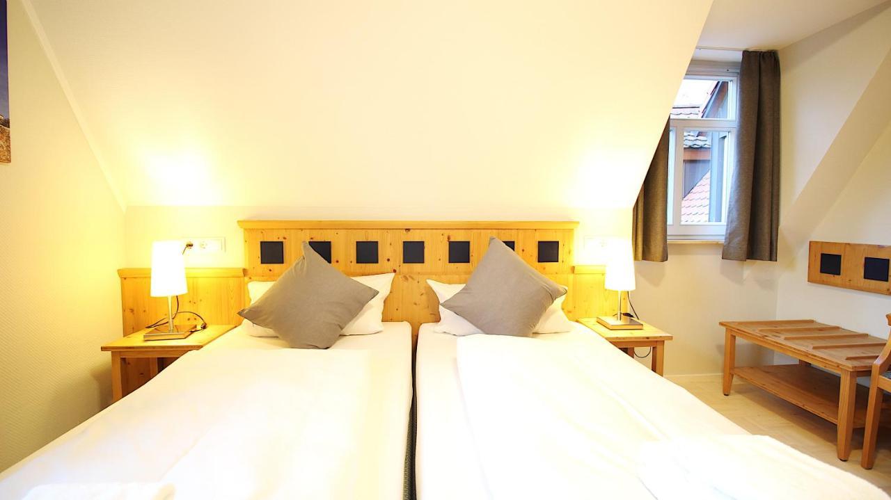 Aparthotel Alte Schmiede Dettelbach Esterno foto