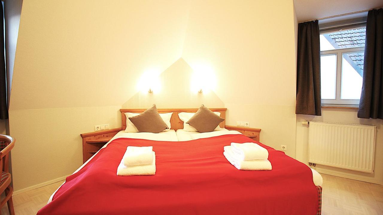 Aparthotel Alte Schmiede Dettelbach Esterno foto