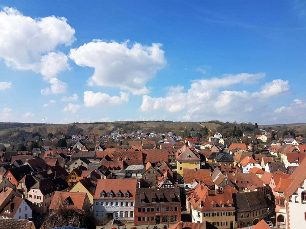 Aparthotel Alte Schmiede Dettelbach Esterno foto