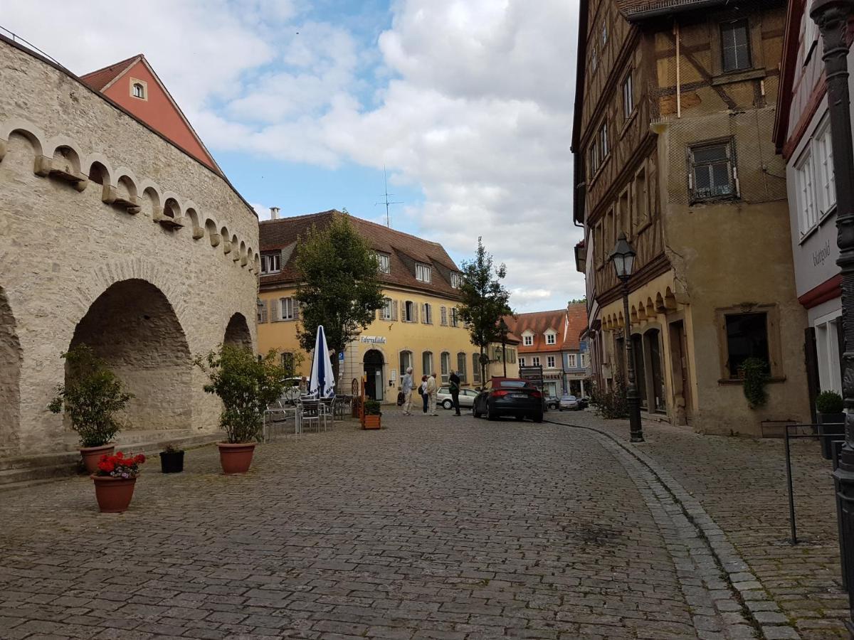 Aparthotel Alte Schmiede Dettelbach Esterno foto